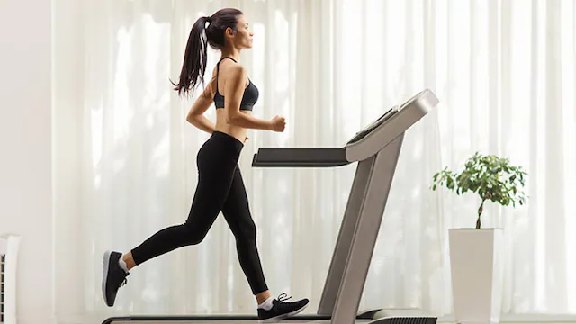 Cardio Exercise को Routine में शामिल करें.